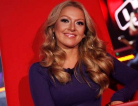 Hadise'ye 60 bin TL haftalık!