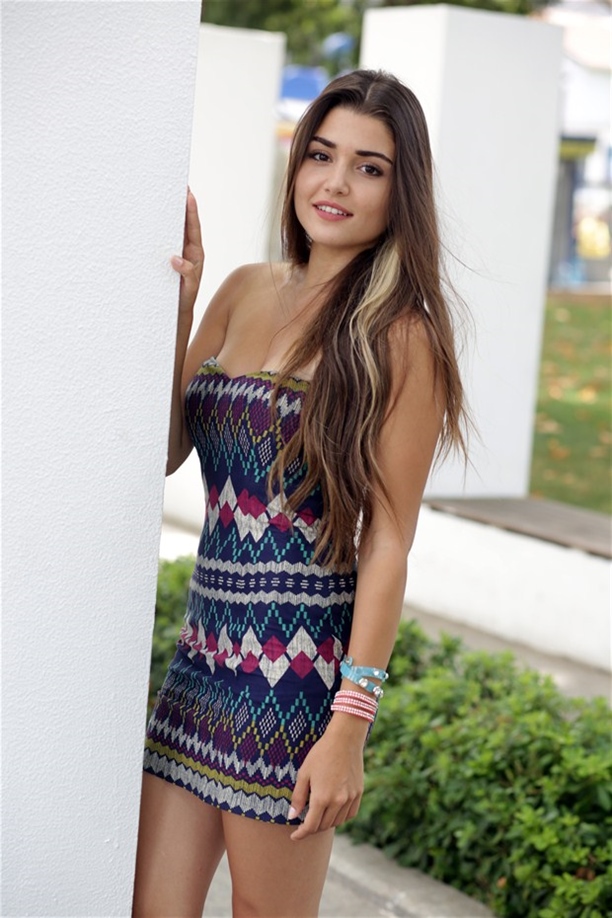 Hande Erçel: Aşk laftan anlamıyor