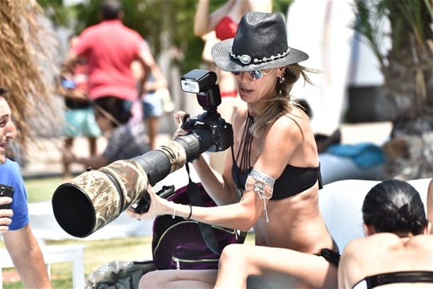 Çağla Şıkel Bodrum'da