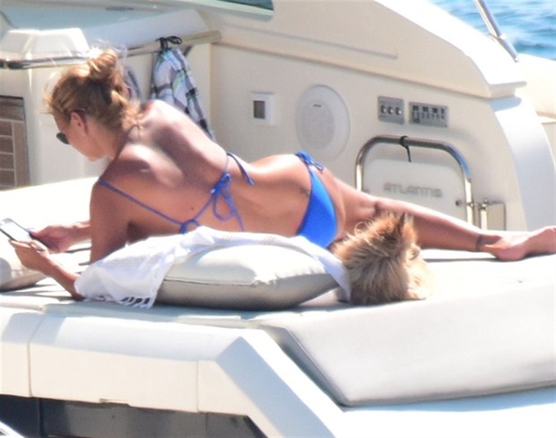 Pınar Altuğ Bodrum'dan dönmüyor!