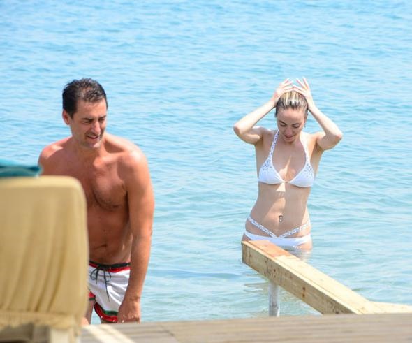 Bekir Aksoy: Başka çeken var mı?