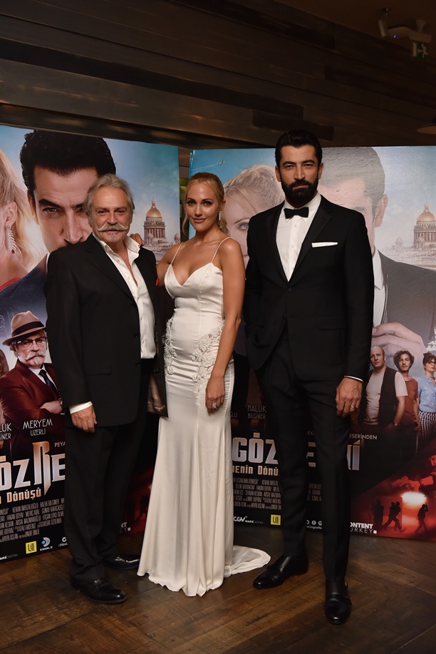 Cingöz Recai Galasına Ünlü akını