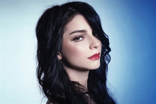 Merve Boluğur 