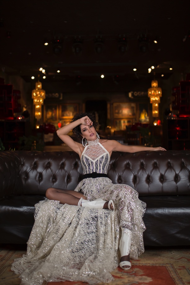 Deniz Akkaya 12 yıl sonra kural bozdu!  