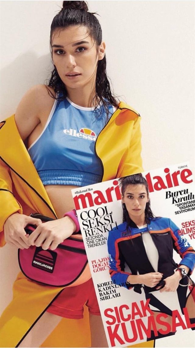 Kapak yıldızı Burcu Kıratlı