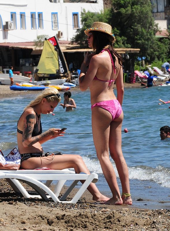 Kıvılcım Ural tatilde! 