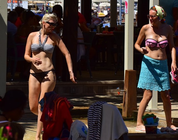 Seçkin Piriler ile Meral Kaplan'ın tatil keyfi!