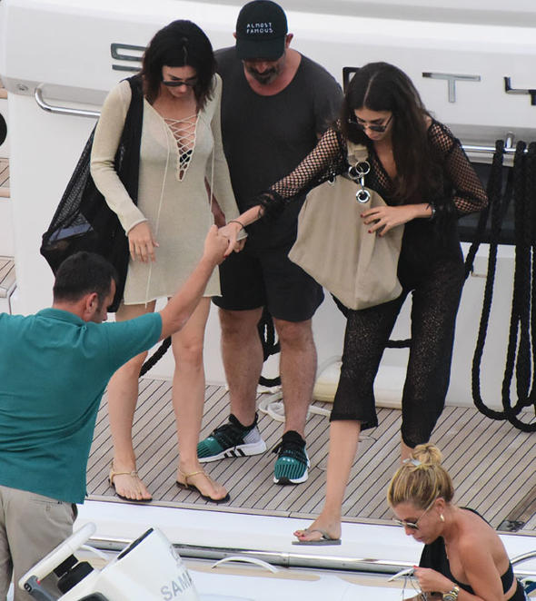 Çocuklar da tanıştı