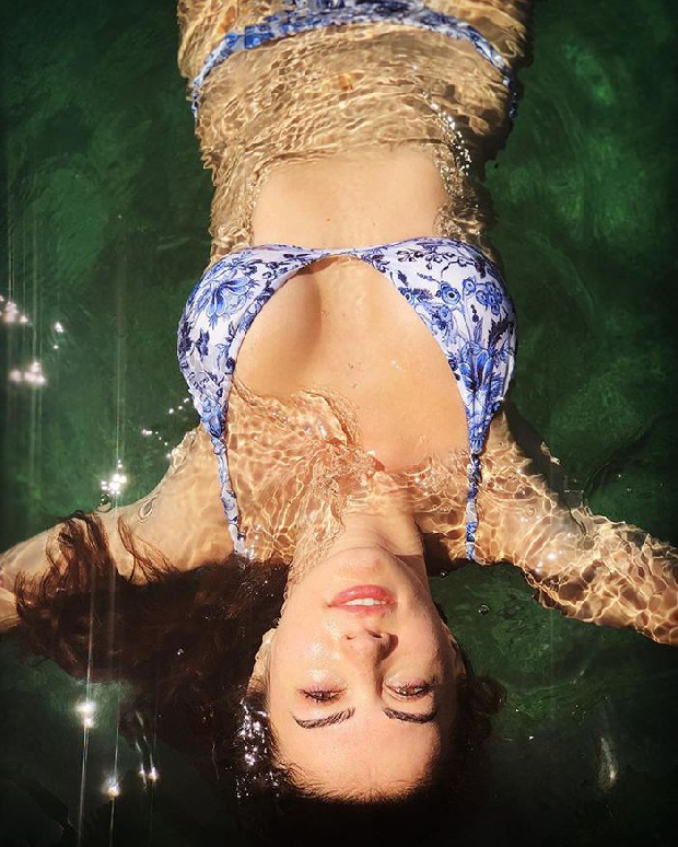 Burcu Özberk Fenerbahçeli Ulaş Kıyak ile aşk yaşıyor!