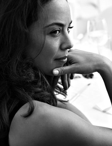 Azra Akın