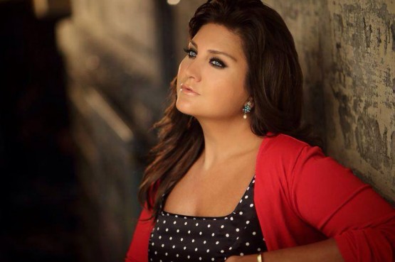 Sibel Can Halil Sezai ile klip çekti