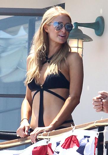 Paris Hilton Tatilde