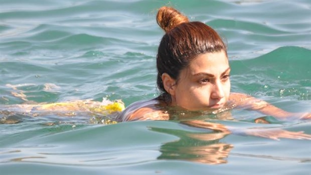 Çağlar Bade Türe tatilde