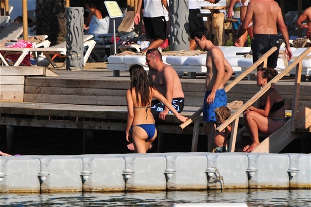 Karagül'ün yengesi nefes kesti!