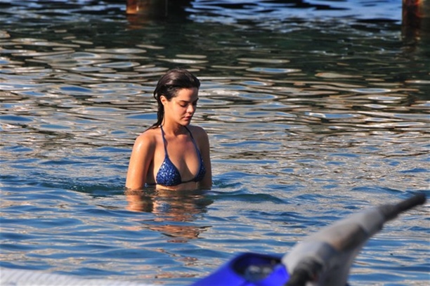 Karagül'ün yengesi nefes kesti!