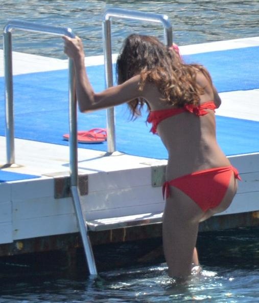 Hande Subaşı deniz kızı!