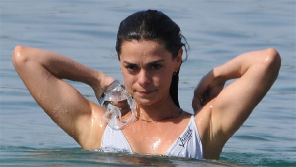 Özge Özpirinçci'nin bitmeyen tatili!