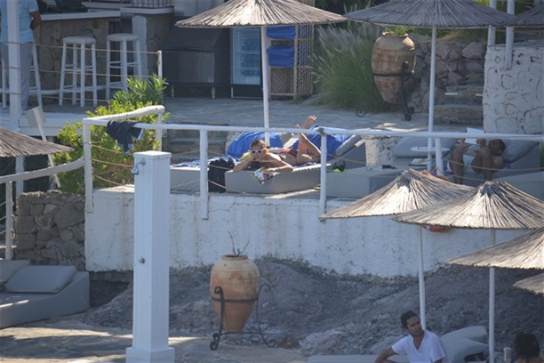 Elif Atakan her pozisyonda okudu!