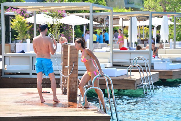 Bekir Aksoy'un keyfine diyecek yok