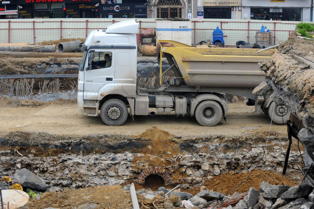 Taksim'den çıkan tarihi kemer için karar!