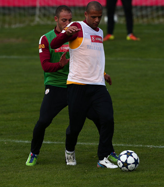 Galatasaray, Shalke'ye hazırlanıyor