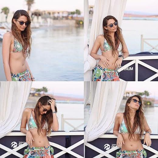 Rojda Demirer Bikinili