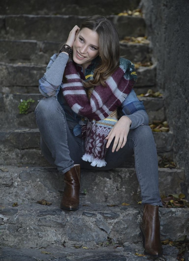 Serenay Sarıkaya