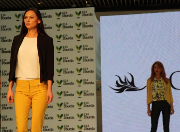 Ünlü Mankenler Bolu’da Podyuma çıktı