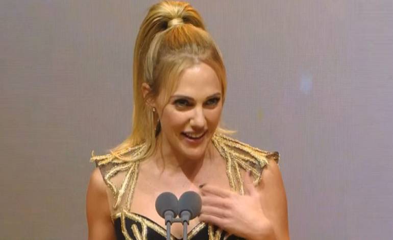 Meryem Uzerli'den eski sevgilisine sert gönderme