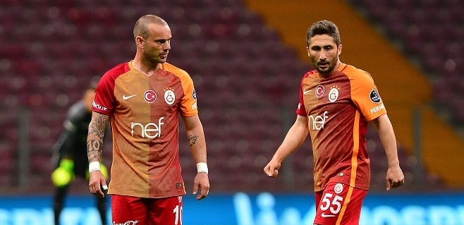 Galatasaray dağıldı