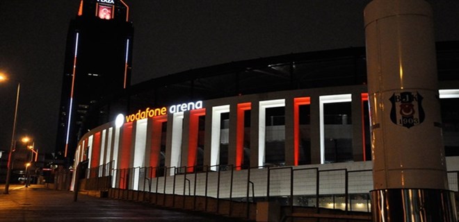 Vodafone Stadında 'üç yıldız' sürprizi!