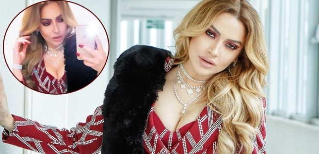 Hadise'nin dekoltesini beğenen beğenene!