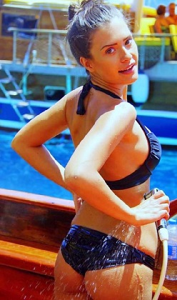 Güzeller Bodrum'u ısıttı