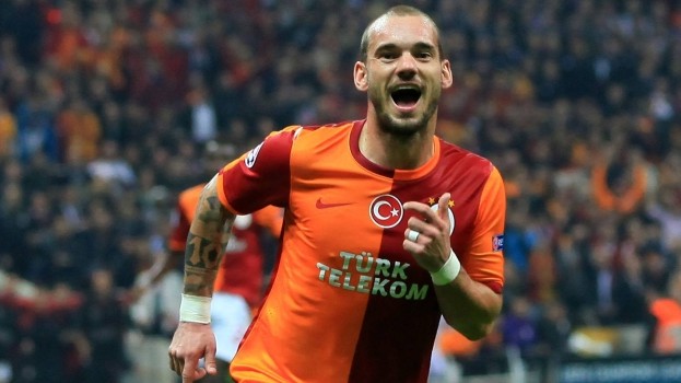 Sneijder 2018'e kadar Galatasaray'da